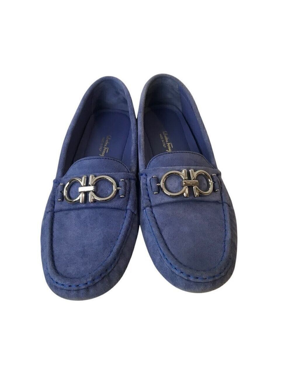 Salvatore Ferragamo Ladies Berra Gancini Driver Suede Moccasin In Blue Size 9